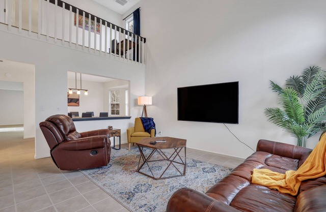 Beautiful 4 Bedroom Home near Wormsloe! Gameroom!