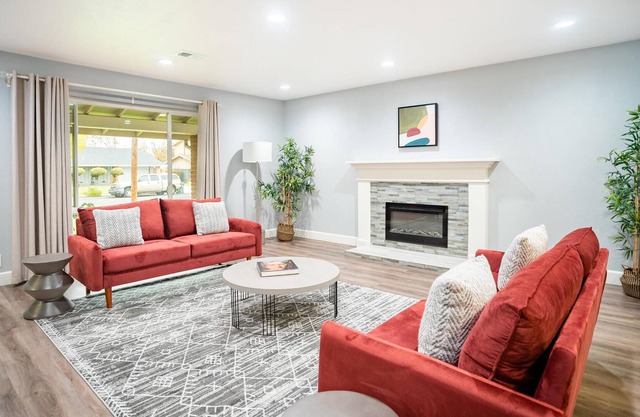 Beautiful 4BR House in Newark
