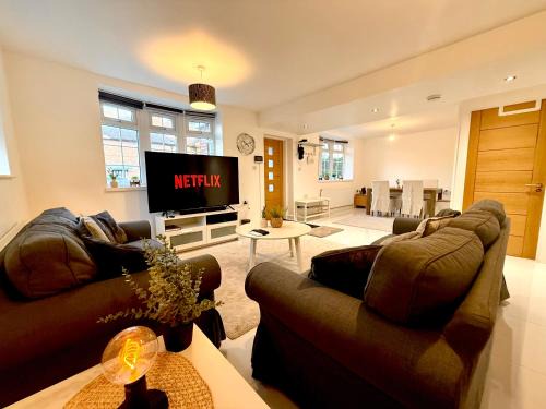 Beautiful 5 bedroom house in central london