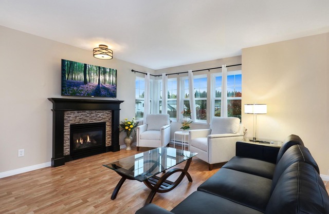 Beautiful 5 Bedroom in Perfect Location