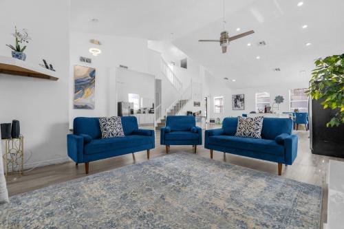 Beautiful 5BR 4 baths Themed home near Disney and Universal, Private Pool, Gameroom, baby Crib and more