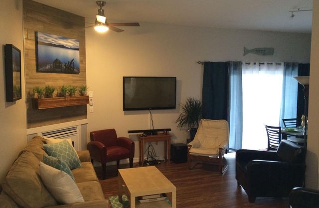 Hermosa vista 750sqf suite..Spectacular privado, cerca del centro!
