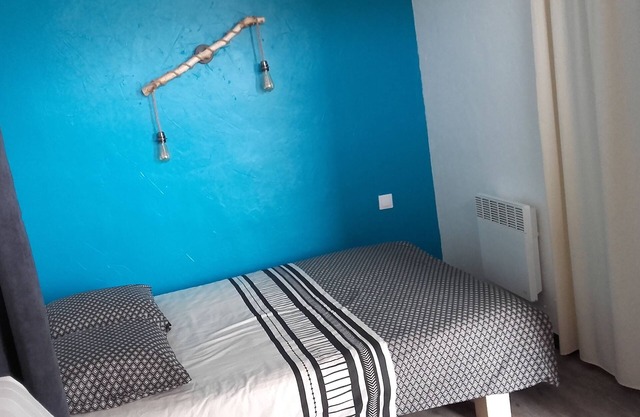 Hermoso departamento ubicado en el centro de la playa de canet.