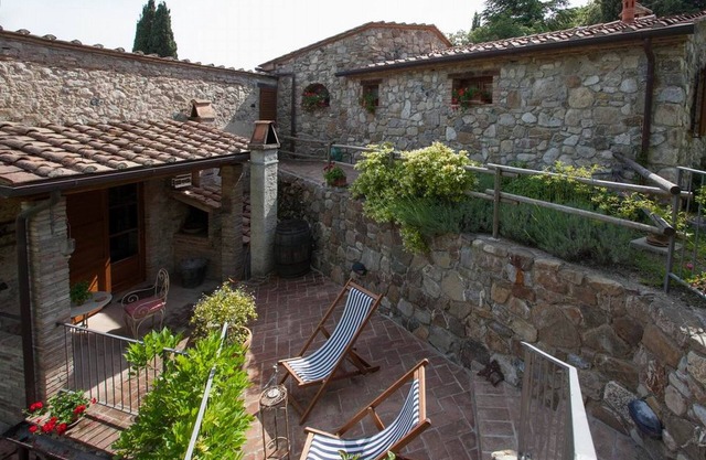 Hermoso alojamiento en una zona tranquila y con un gran jardín, A/C, M2