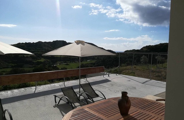 Hermosa casa "Aggos Cliff" en Pissouri Chipre