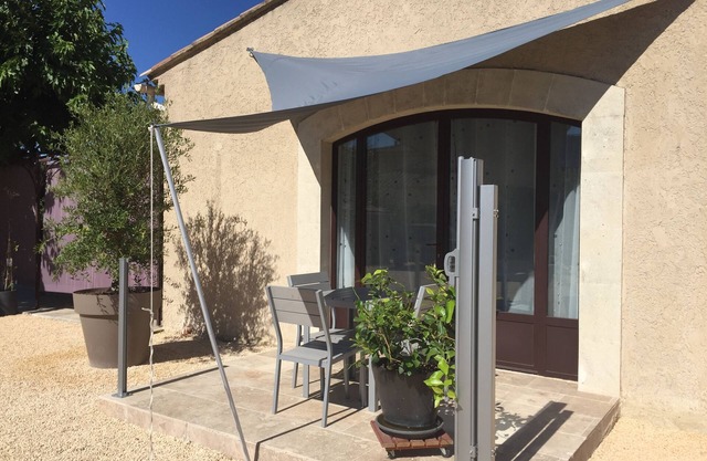 Hermoso apartamento con aire acondicionado y piscina en el Luberon
