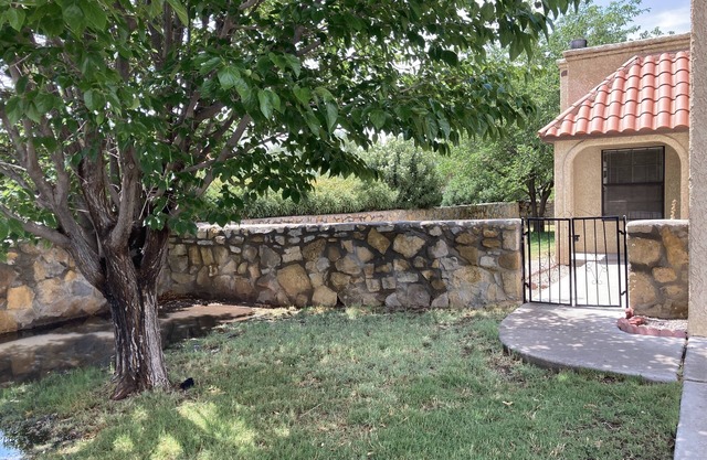 Beautiful and private home near great places