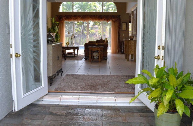 Beautiful and spacious house located in a gated community with access to a park.