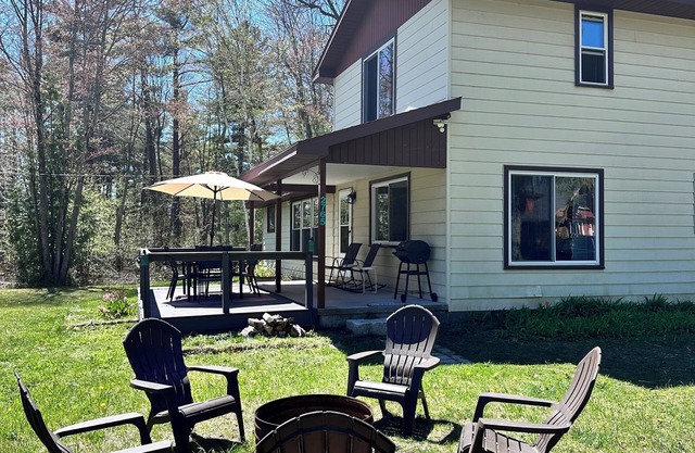 Beautiful and Spacious Lakeview House in East Tawas, Michigan.