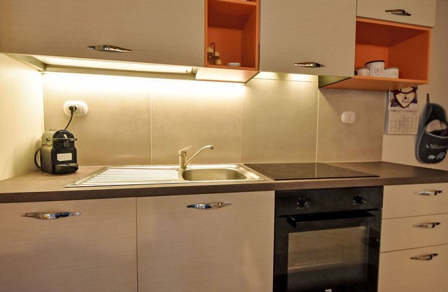 Bonito apartamento para 5 personas con WIFI, TV, mascotas permitida y aparcamiento