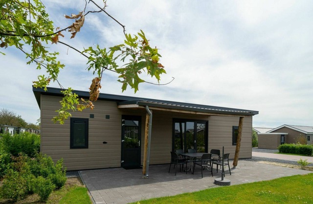 Bonito apartamento en villa para 5 personas con WIFI, TV, terraza y aparcamiento