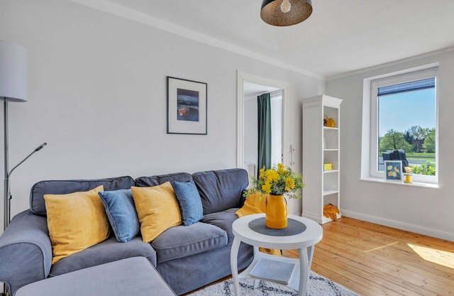 Bonito apartamento para 2 personas con WIFI, TV, balcón y aparcamiento