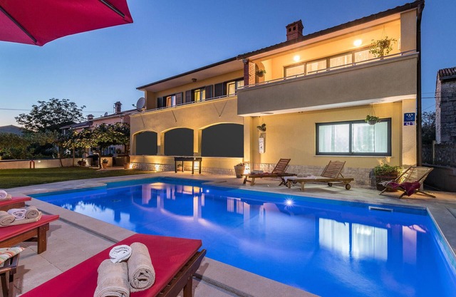 Hermoso apartamento en Svetvincenat