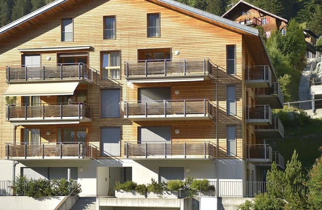 Bonito apartamento para 5 personas con WIFI, TV, balcón y aparcamiento