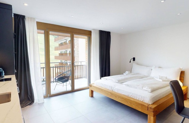 Hermoso apartamento para 2 personas con TV, balcón, mascotas permitida y aparcamiento