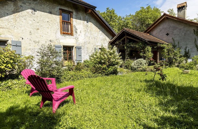 Precioso apartamento para 3 personas con WIFI, patio, mascotas permitida y aparcamiento