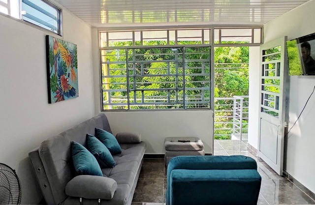Hermoso apartamento vista campestre y servicios