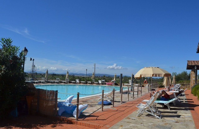 Acogedor apartamento para 4 personas con piscina, A/C, TV, vista panorámica y aparcamiento