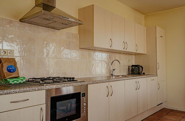 Bonito apartamento para 4 personas con WIFI, TV, terraza y mascotas permitida