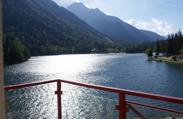 Hermoso apartamento para 4 personas con impresionantes vistas del lago Champex