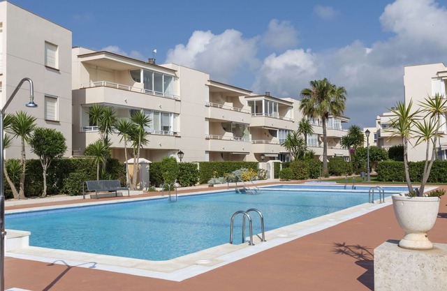 Beautiful apartment for 2 people with pool, A/C, WIFI, TV and parking