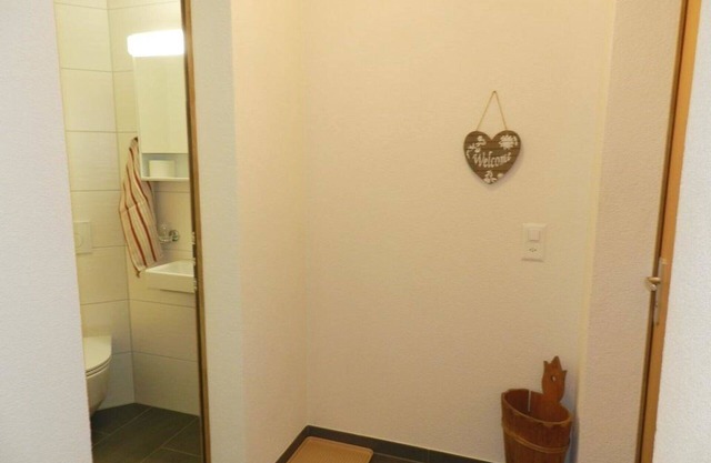Acogedor apartamento para 6 personas con WIFI, balcón y mascotas permitida