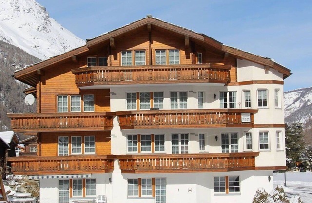 Beautiful apartment for 4 guests with WIFI, balcony and pets allowed
