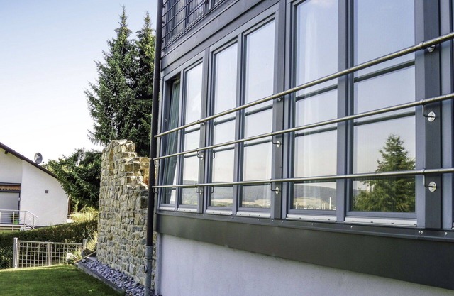 Hermoso apartamento para 2 personas con WIFI, TV, terraza, mascotas permitida y aparcamiento