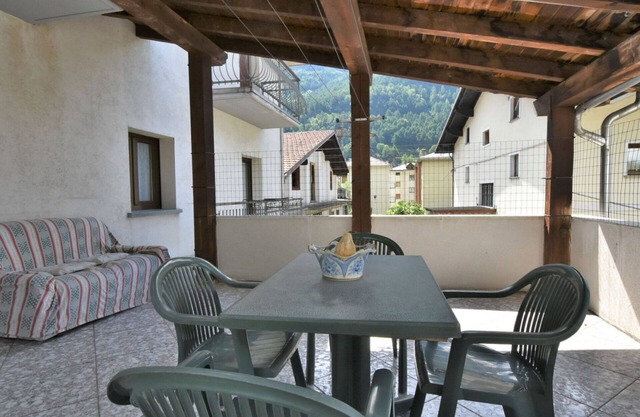Bonito apartamento para 7 personas con WIFI, TV, terraza y aparcamiento