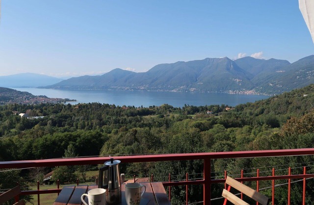 Hermoso apartamento para 6 personas con WIFI, TV, terraza y aparcamiento