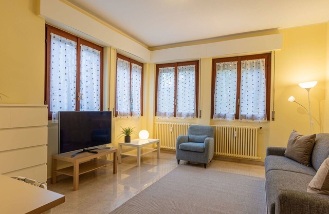 Hermoso apartamento para 4 personas con A/C, WIFI, TV y aparcamiento