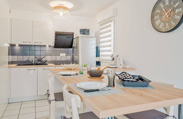 Beautiful apartment for 3 people with WIFI, TV, balcony and parking