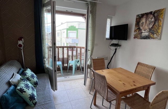 Beautiful apartment "Emma" with sea view !