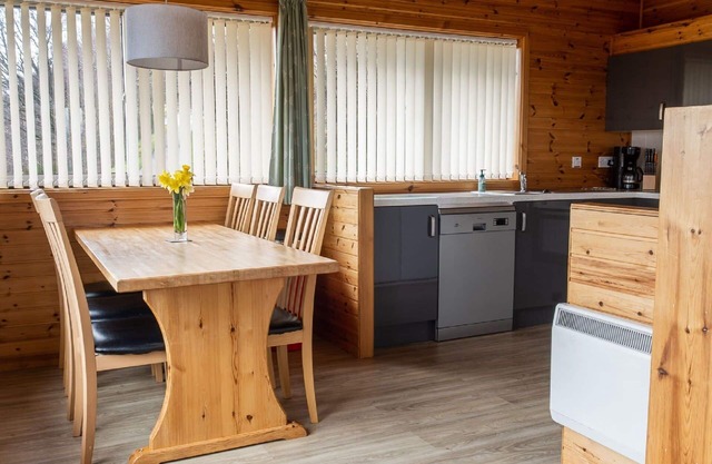 Bonito apartamento en villa para 6 personas con WIFI, TV, patio, vista panorámica y aparcamiento