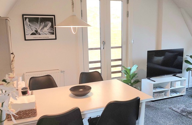 Beautiful apartment in central Stege with a private garden.