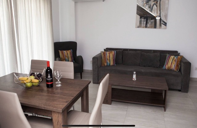 Beautiful apartment in the heart of Mackenzie facing the beach