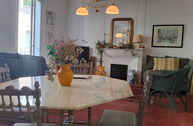 Beautiful apartment in the heart of a typical village in Provence