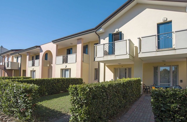 Acogedor apartamento en villa para 5 personas con piscina, WIFI, A/C, TV, terraza y aparcamiento
