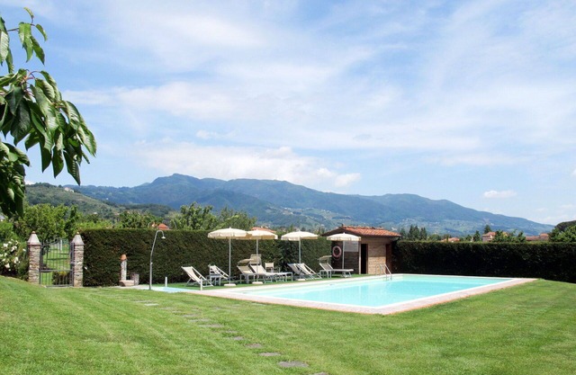 Hermoso apartamento en villa para 2 personas con WIFI, piscina, TV, terraza y aparcamiento