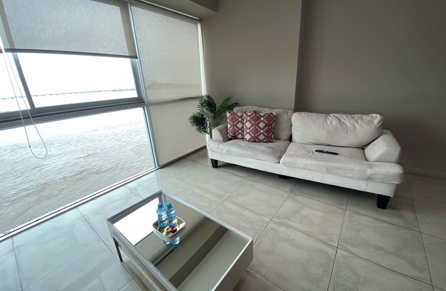 Hospedaje Nueva Peñas, hermosa suite en edificio Riverfront 2