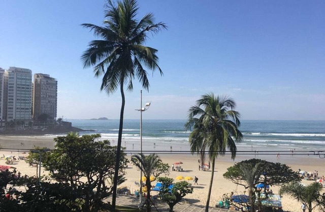 Precioso apartamento cerca de la playa en Guarujá!