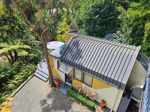 Beautiful Apartment Surrounded by Native Bush