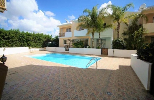 Beautiful Apartment with pool in Paphos Cyprus