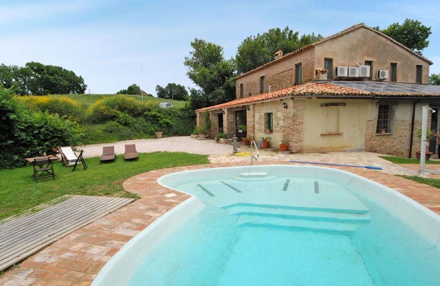 Apartamento con A/C, WIFI, piscina, TV, patio, mascotas permitida, vista panorámica, aparcamiento