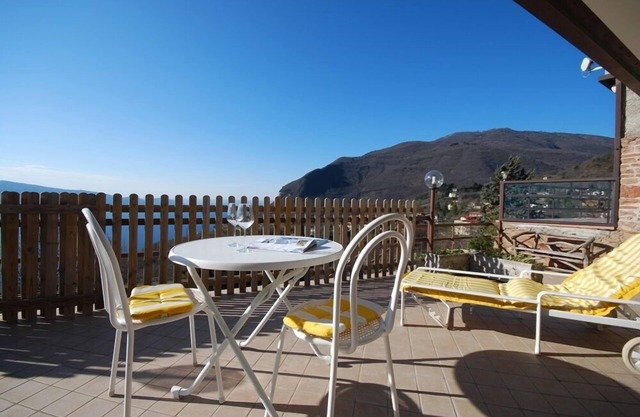 Hermoso apartamento moderno. con una gran terraza, en una zona tranquila, se admiten perros