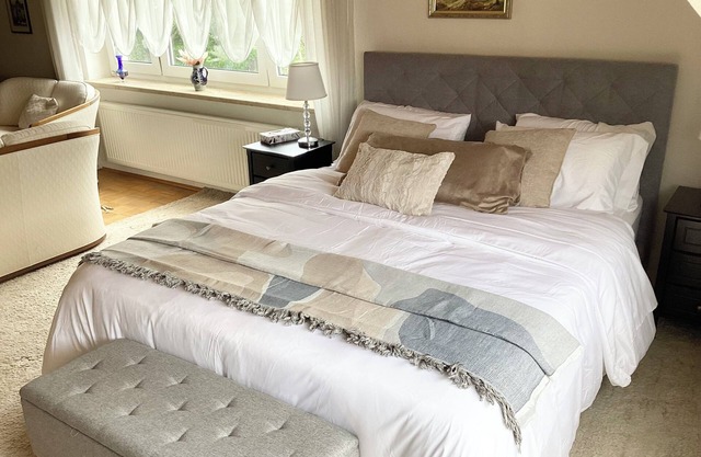 Hermosa apartamento grande en stilo aleman completo con todo que necessita