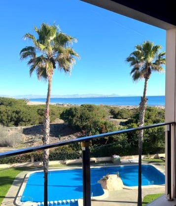 Beautiful apartment with sea view