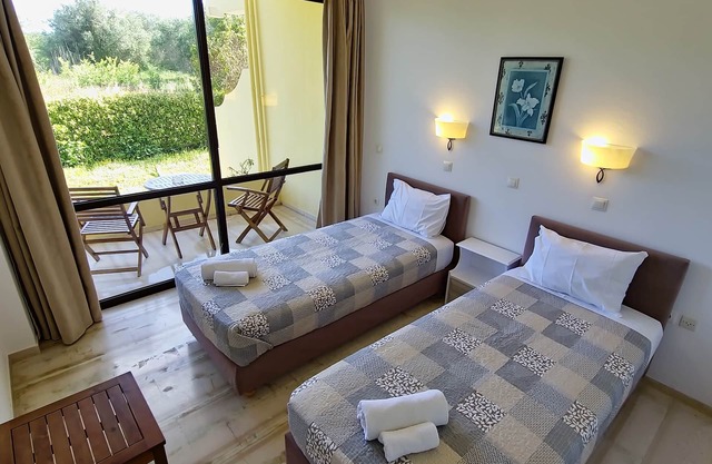 Hermosos apartamentos en una zona verde y tranquila cerca de la playa en la isla de Corfú