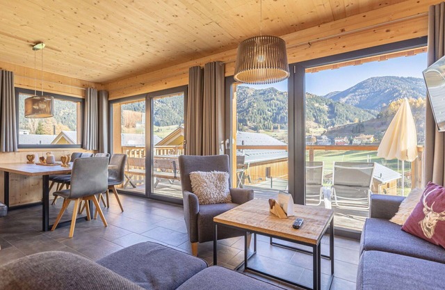 Acogedor apartamento en villa con WIFI, TV, terraza, vista panorámica y aparcamiento
