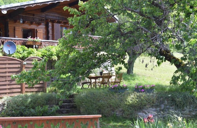 Hermoso chalet auténtico de Saboya